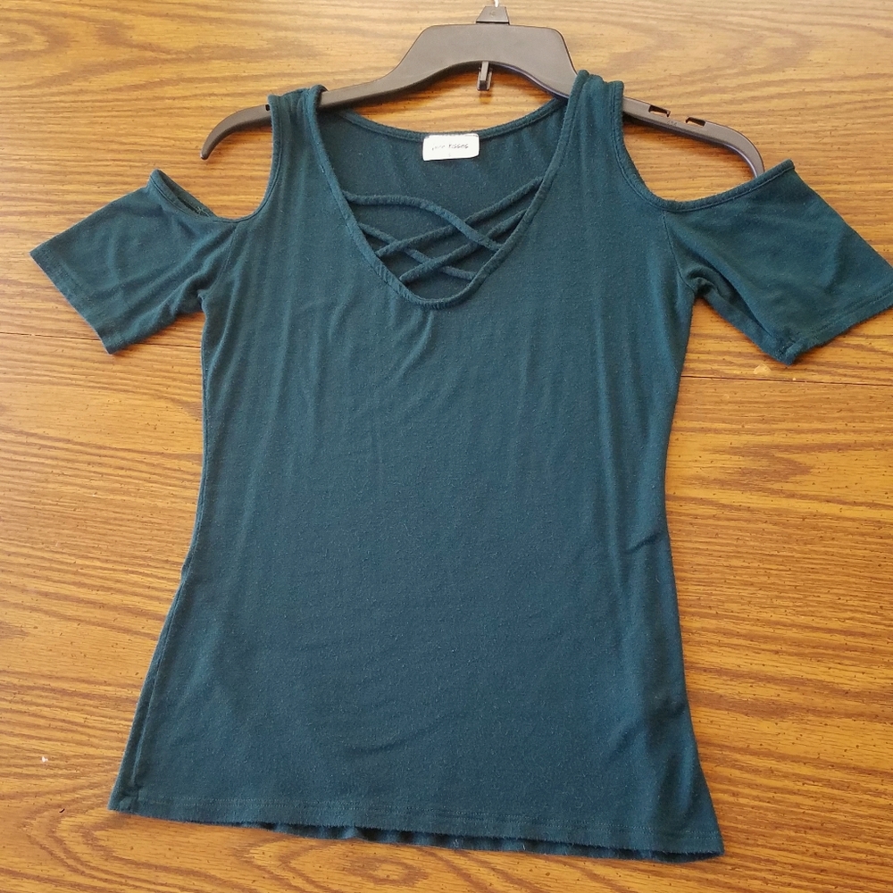 Shoulder-Peek, Forest Green, Small (Face Kisses)